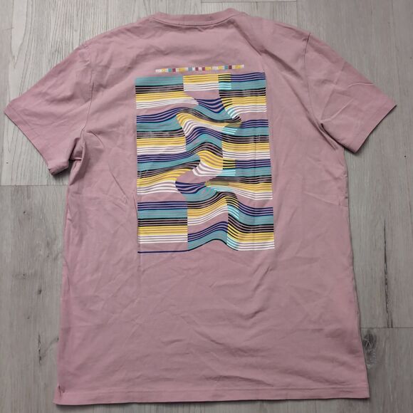 Fred Perry T Shirt Mens Medium Chalk Pink Wave Abstract Tee Shirt Fred Perry - Picture 4 of 4